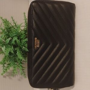 Victoria's Secret Zip Around Quilted Wallet. Black in color w Good tone Hardware